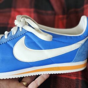 Athletic NIKE Shoes - Blue Thunder-Mens US size 12